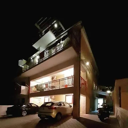 Guest house Aladino 3*